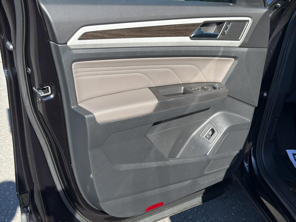 used 2023 Volkswagen Atlas car, priced at $29,991