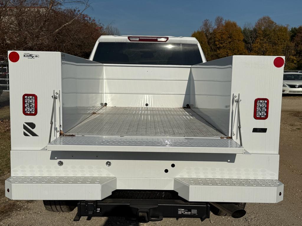 new 2025 Chevrolet Silverado 3500 car, priced at $50,178