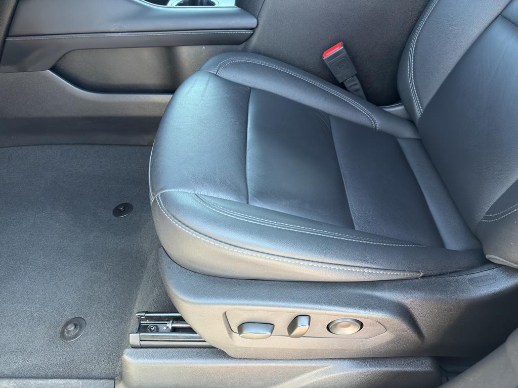 used 2024 Chevrolet Suburban car, priced at $50,888