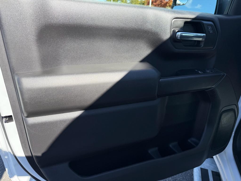 used 2024 Chevrolet Silverado 1500 car, priced at $31,598