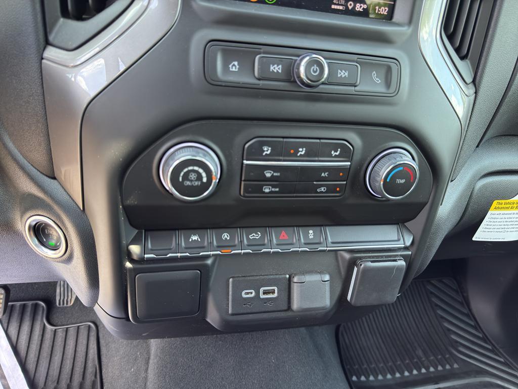 new 2025 Chevrolet Silverado 1500 car, priced at $41,072