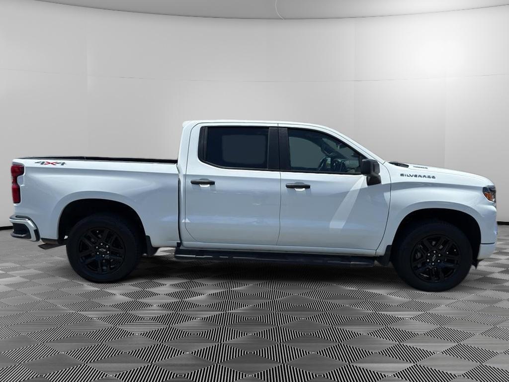 new 2025 Chevrolet Silverado 1500 car, priced at $41,072