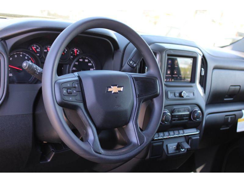 new 2025 Chevrolet Silverado 1500 car, priced at $41,678