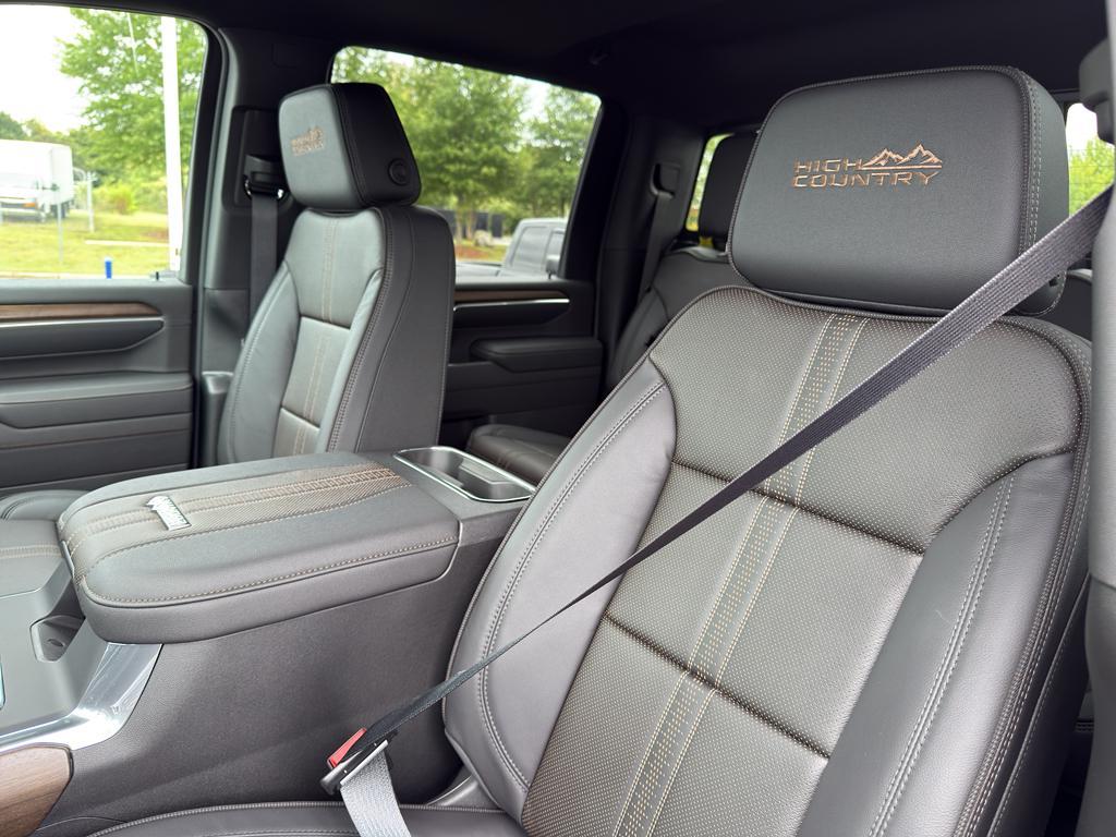 new 2026 Chevrolet Silverado 2500 car, priced at $81,389