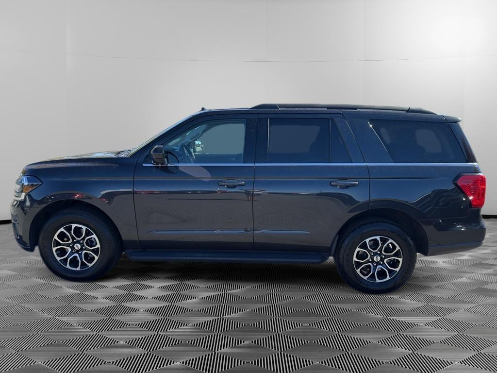 used 2024 Ford Expedition car, priced at $45,358