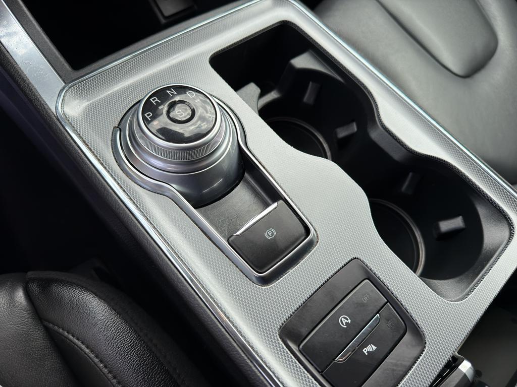 used 2021 Ford Edge car, priced at $19,559