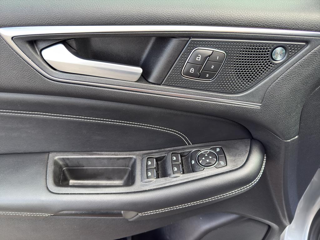 used 2021 Ford Edge car, priced at $19,559