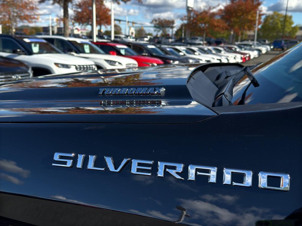new 2026 Chevrolet Silverado 1500 car, priced at $41,294