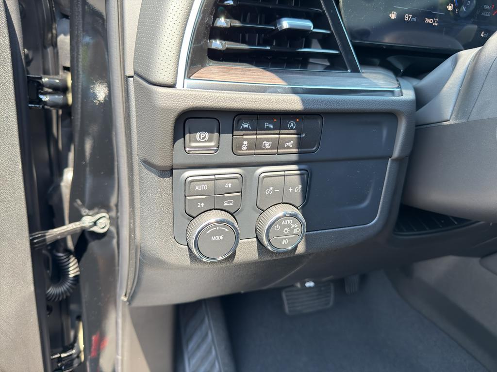 new 2025 Chevrolet Tahoe car, priced at $74,459