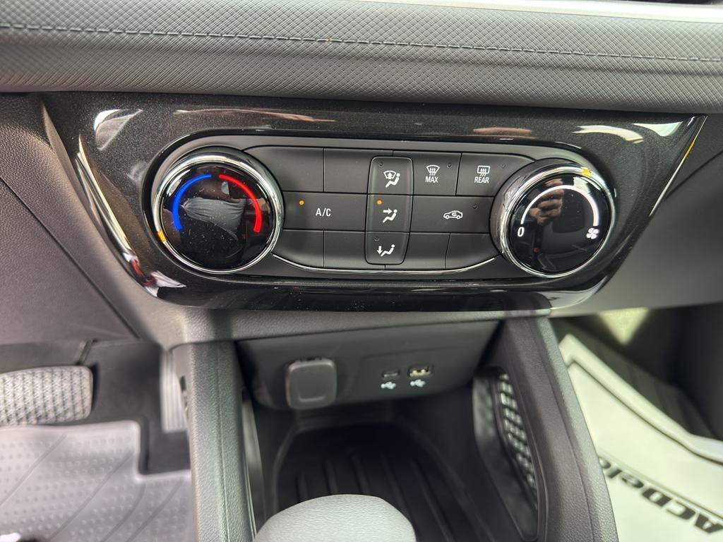 new 2026 Chevrolet TrailBlazer car, priced at $26,250