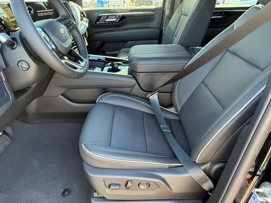 new 2026 Chevrolet Suburban car, priced at $81,190