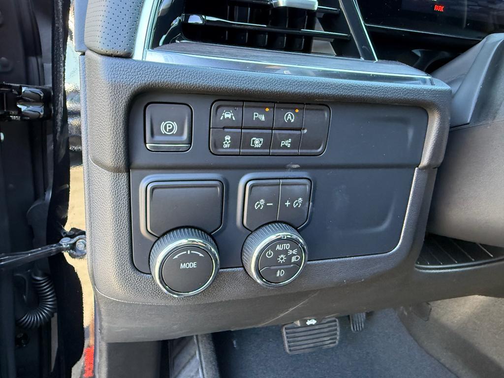 new 2026 Chevrolet Suburban car, priced at $81,190