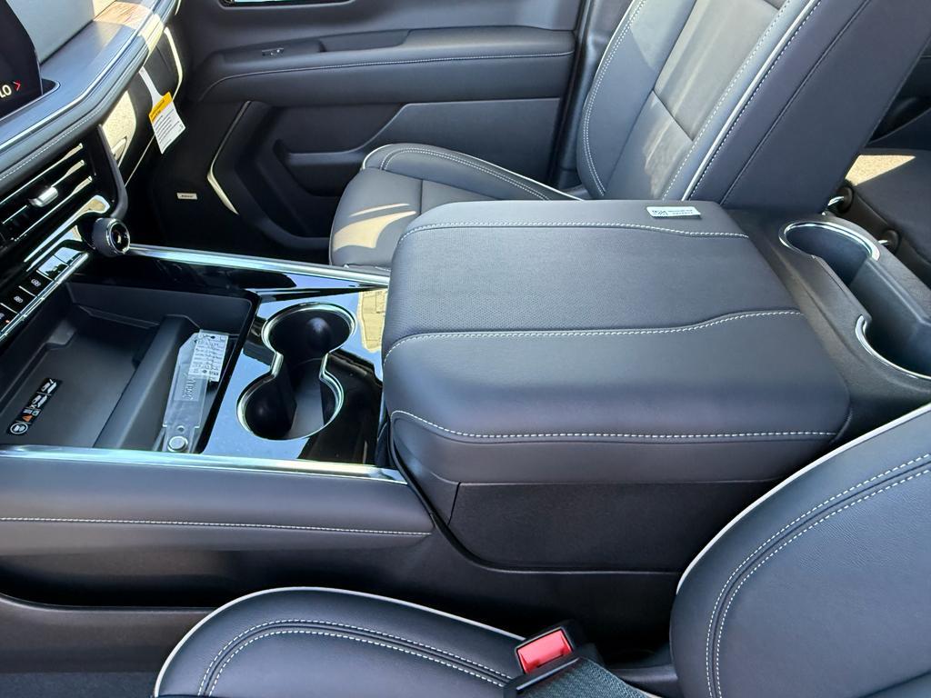 new 2026 Chevrolet Suburban car, priced at $81,190