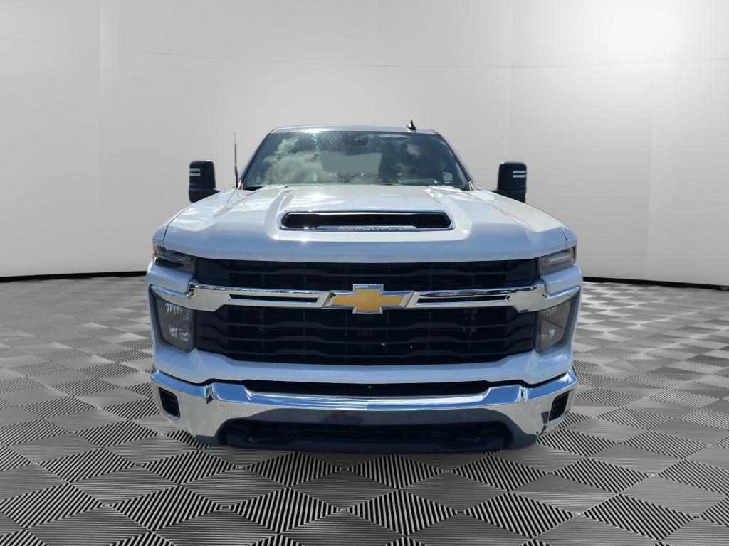 used 2024 Chevrolet Silverado 2500 car, priced at $48,895