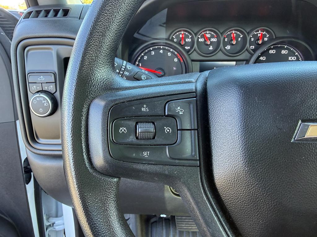 used 2024 Chevrolet Silverado 1500 car, priced at $31,198