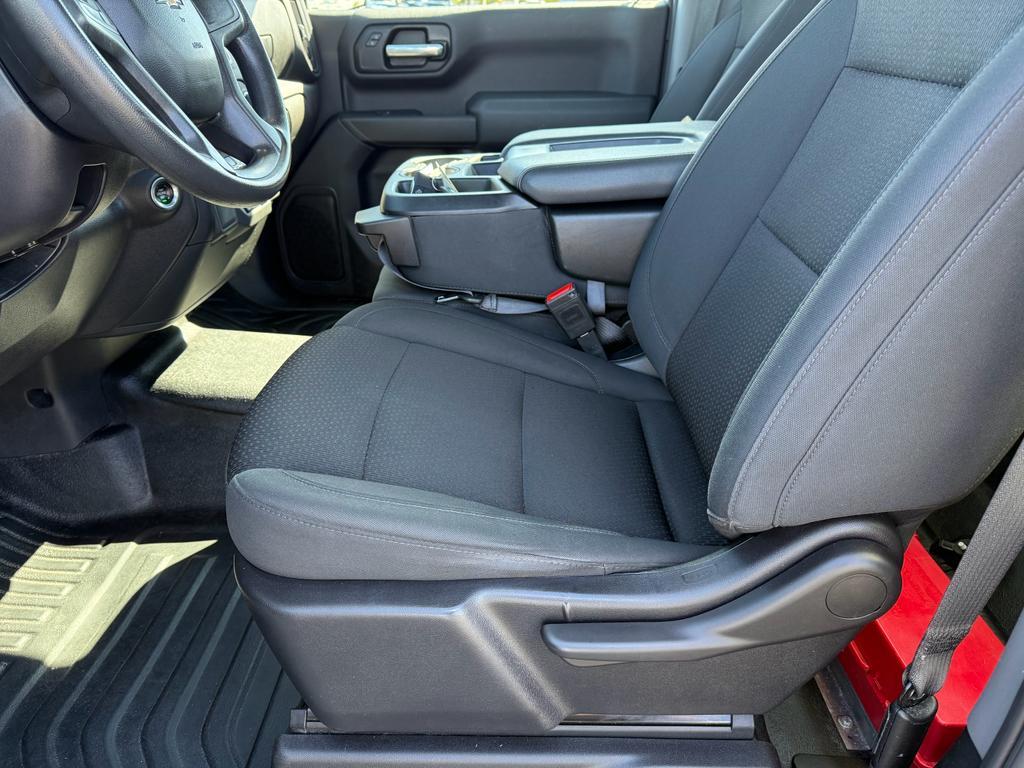 used 2024 Chevrolet Silverado 1500 car, priced at $31,198