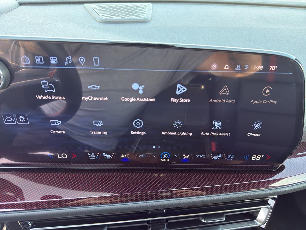 new 2026 Chevrolet Traverse car, priced at $55,140