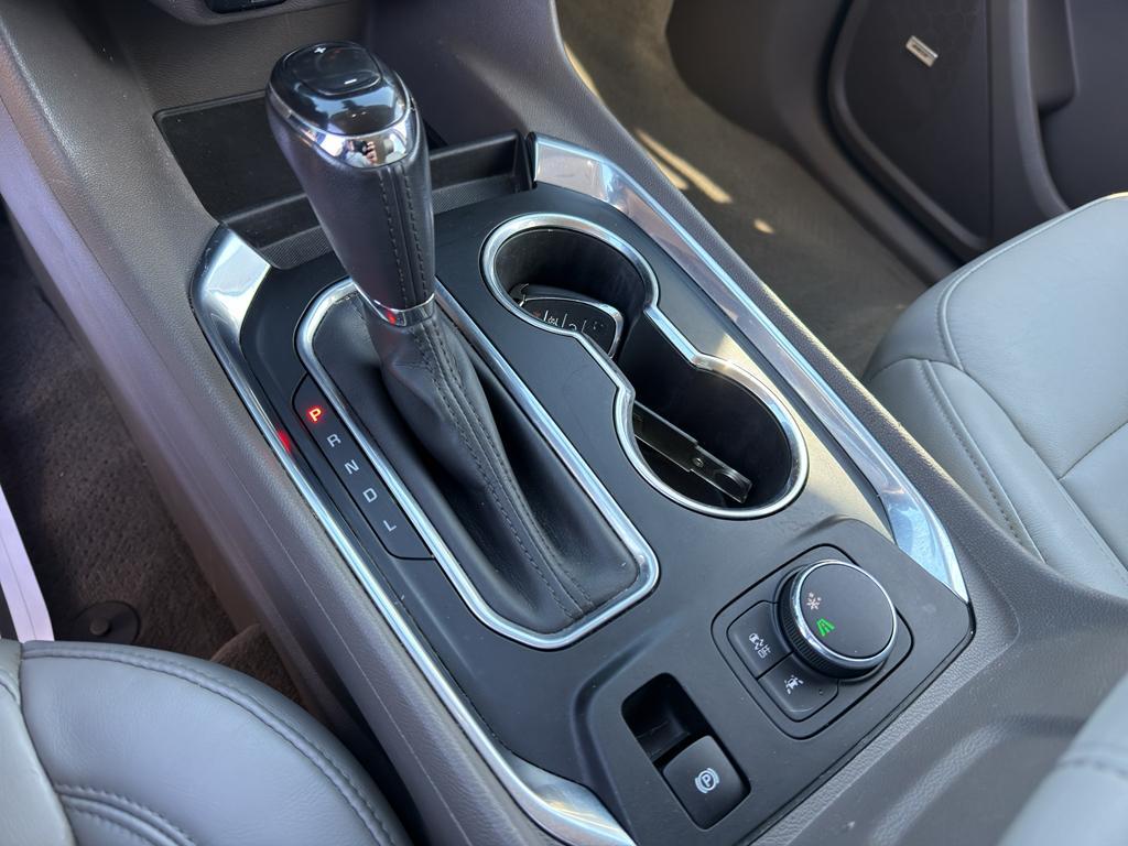 used 2020 Chevrolet Traverse car, priced at $17,991