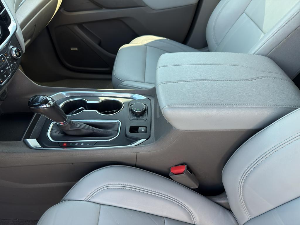 used 2020 Chevrolet Traverse car, priced at $17,991