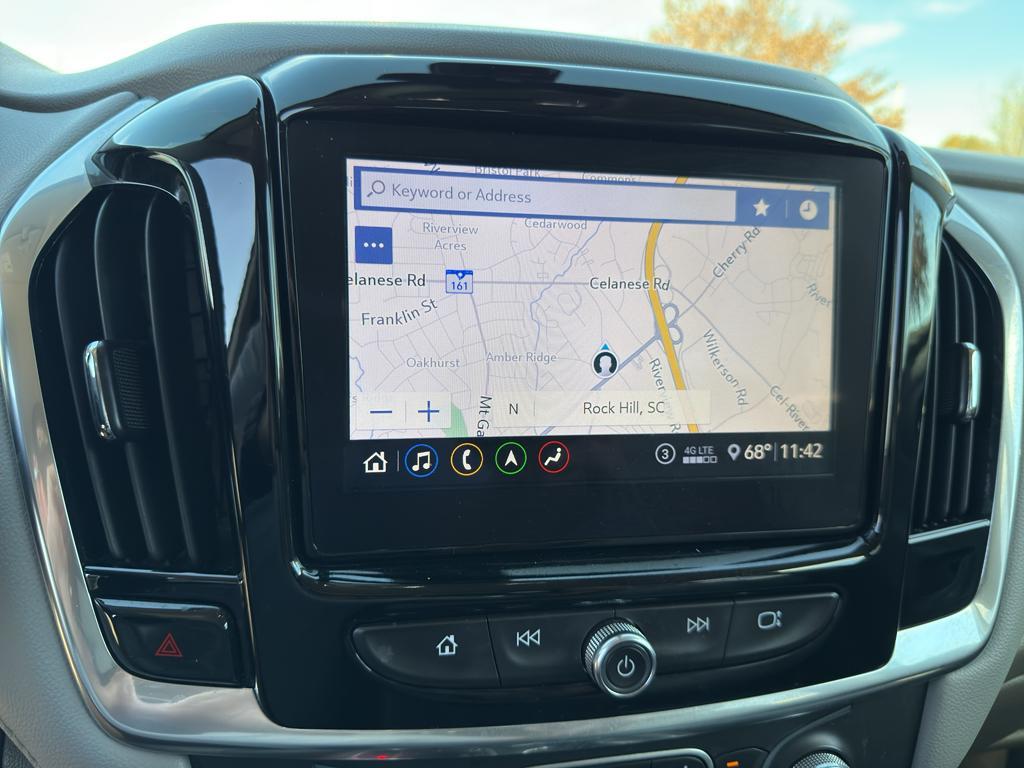 used 2020 Chevrolet Traverse car, priced at $17,991