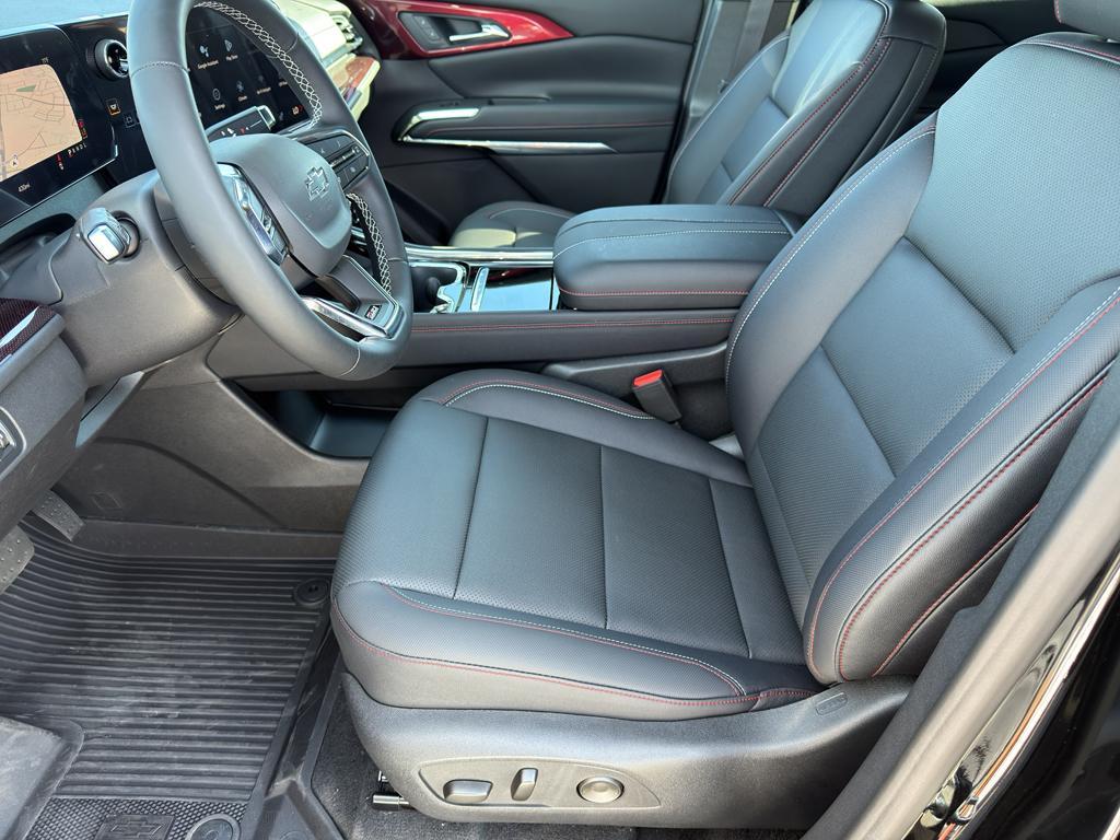 new 2026 Chevrolet Traverse car, priced at $51,804