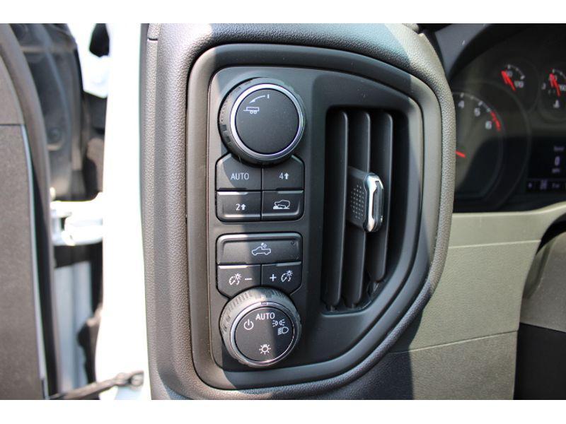 new 2025 Chevrolet Silverado 1500 car, priced at $41,000