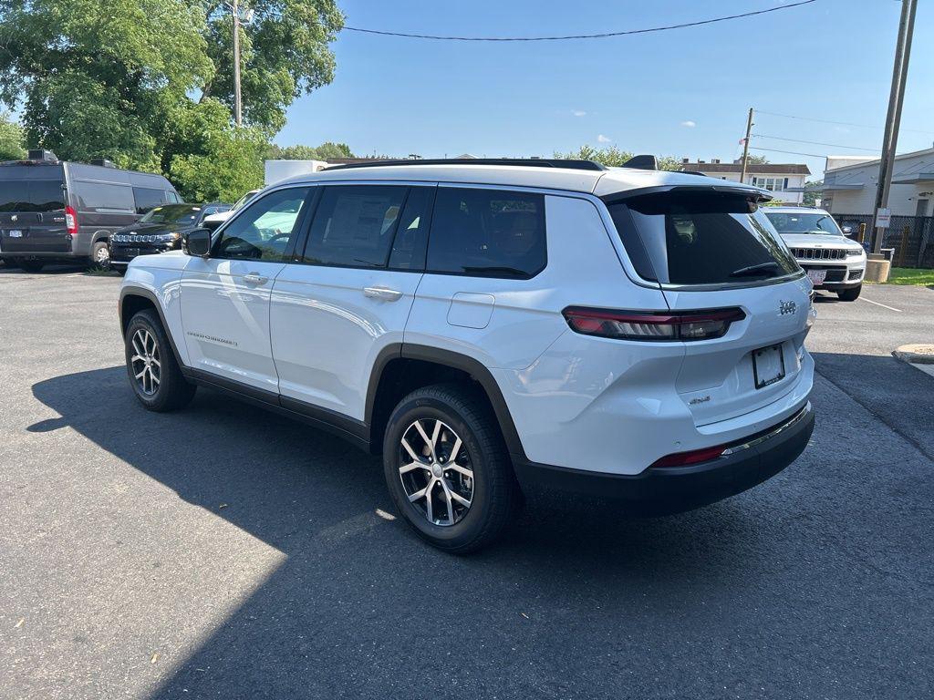 new 2025 Jeep Grand Cherokee L car, priced at $48,854