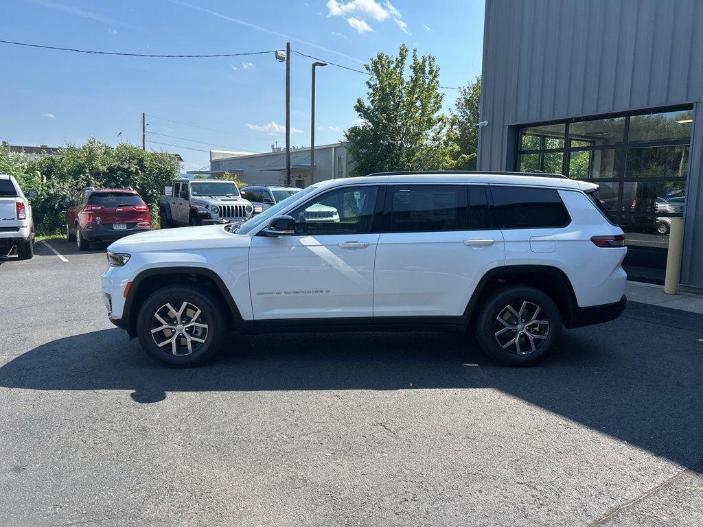 new 2025 Jeep Grand Cherokee L car, priced at $48,854