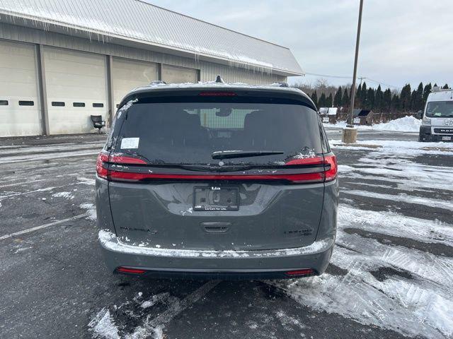 new 2025 Chrysler Pacifica car, priced at $51,755