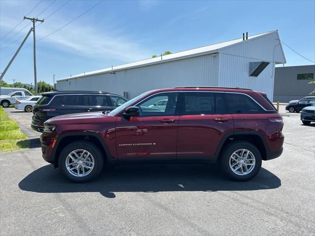 new 2025 Jeep Grand Cherokee car, priced at $42,168
