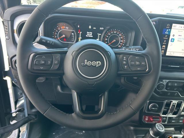 new 2025 Jeep Wrangler car, priced at $47,727