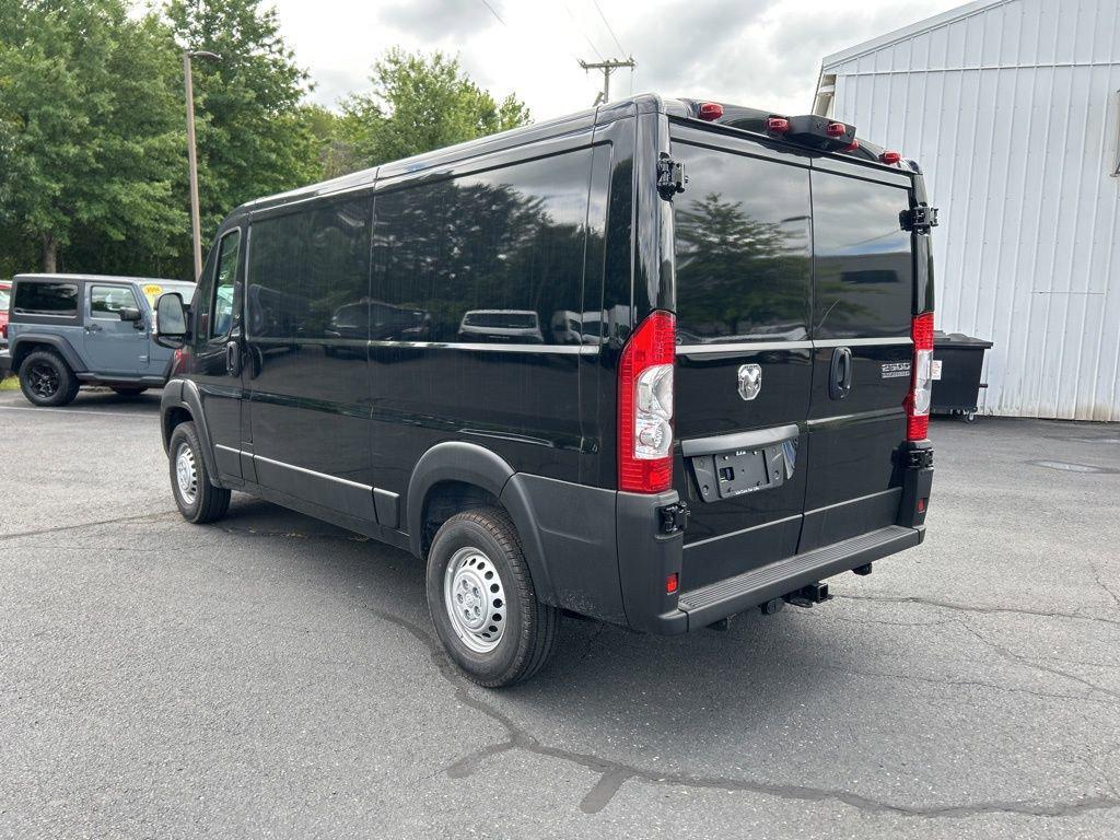 new 2025 Ram ProMaster 2500 car, priced at $46,219
