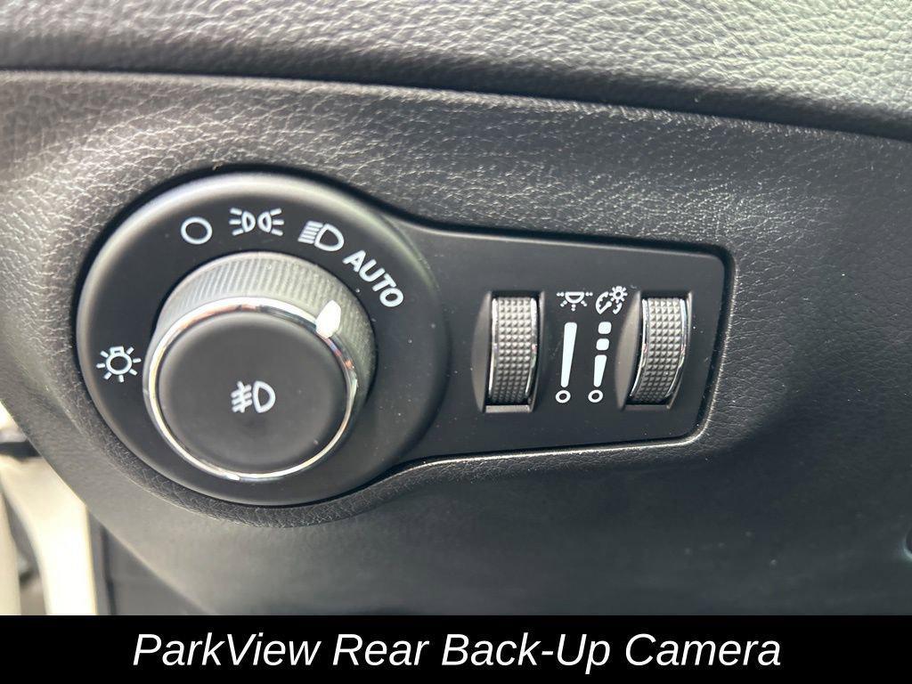 used 2021 Jeep Compass car, priced at $19,999