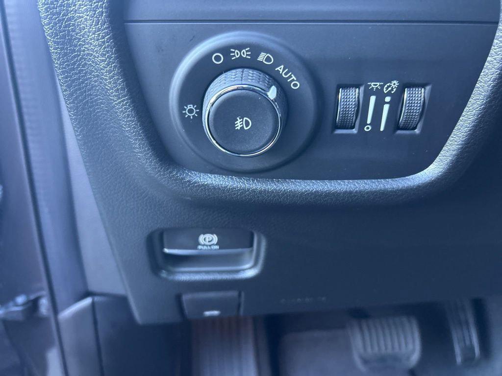 new 2025 Jeep Grand Cherokee car, priced at $54,730