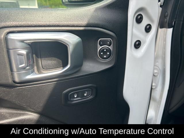 used 2021 Jeep Wrangler Unlimited car, priced at $32,149