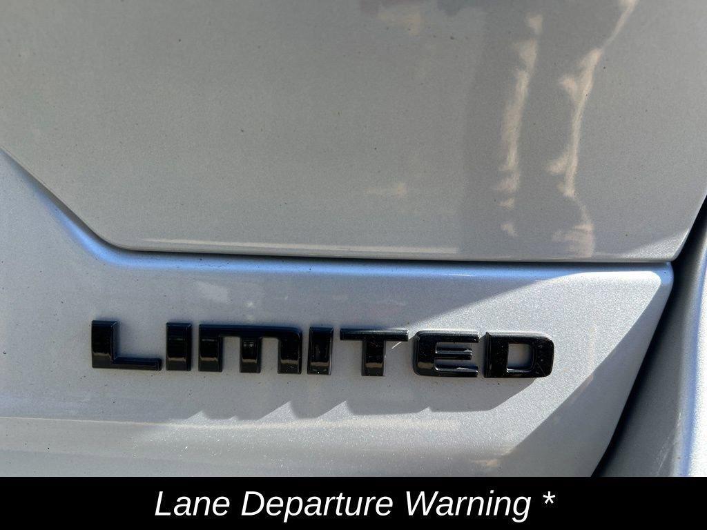 used 2023 Jeep Grand Cherokee car, priced at $30,987