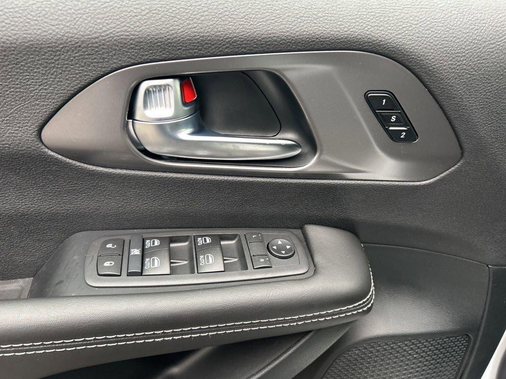 new 2026 Chrysler Pacifica car, priced at $46,300