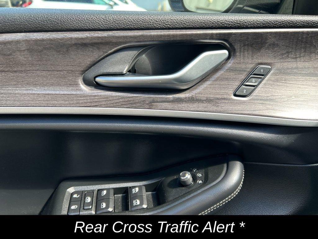 used 2021 Jeep Grand Cherokee L car, priced at $30,587