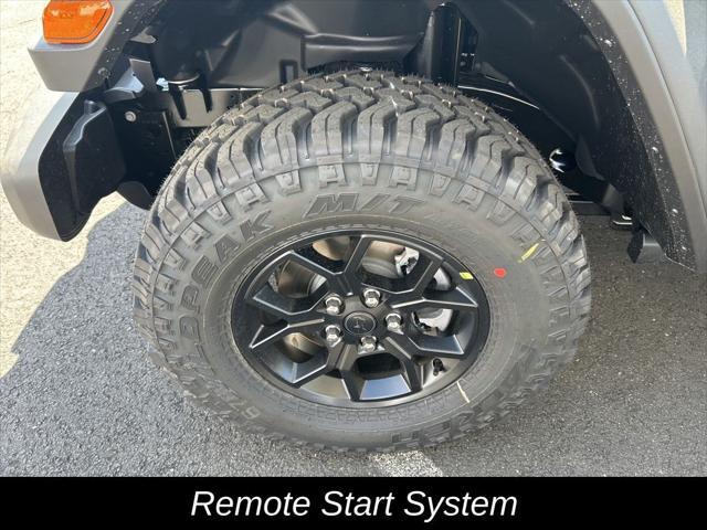 new 2025 Jeep Wrangler car, priced at $48,727