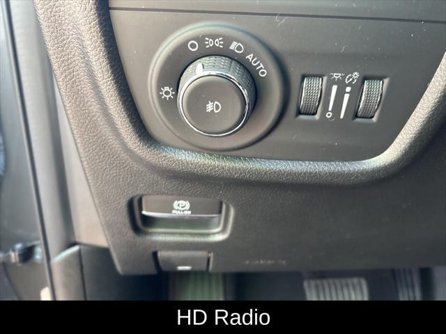used 2022 Jeep Grand Cherokee car, priced at $33,387