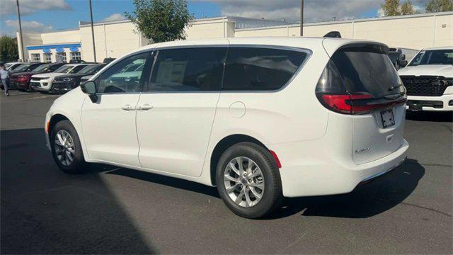 new 2025 Chrysler Pacifica car, priced at $45,140