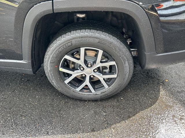new 2025 Jeep Grand Cherokee L car, priced at $49,195