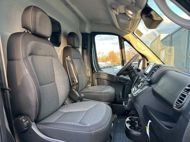 new 2025 Ram ProMaster 2500 car, priced at $48,070