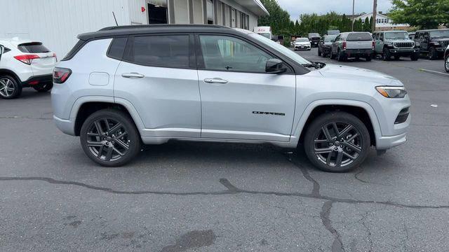 new 2024 Jeep Compass car, priced at $39,500