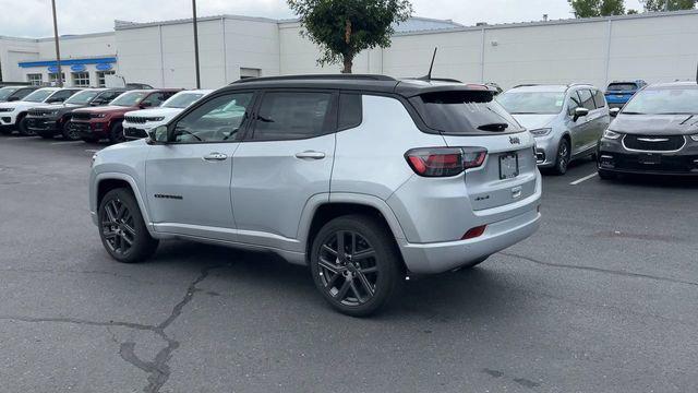 new 2024 Jeep Compass car, priced at $39,500