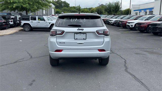 new 2024 Jeep Compass car, priced at $36,500