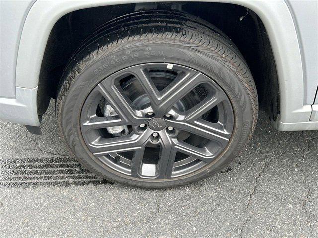 new 2024 Jeep Compass car, priced at $36,500