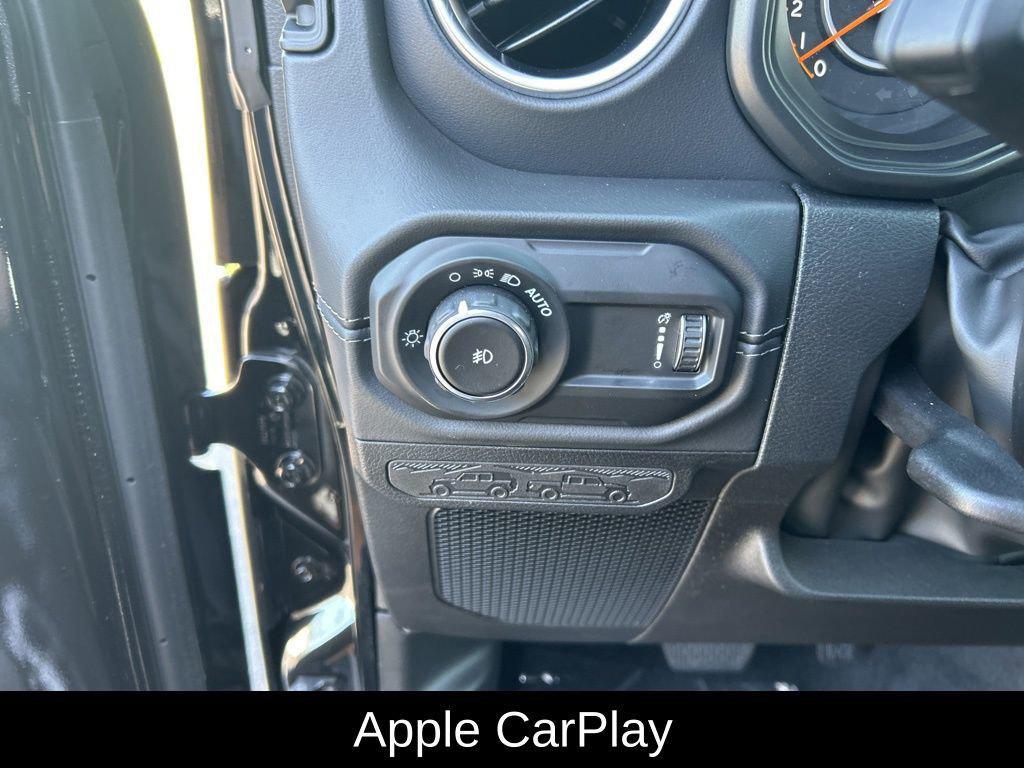 new 2025 Jeep Wrangler car, priced at $53,375