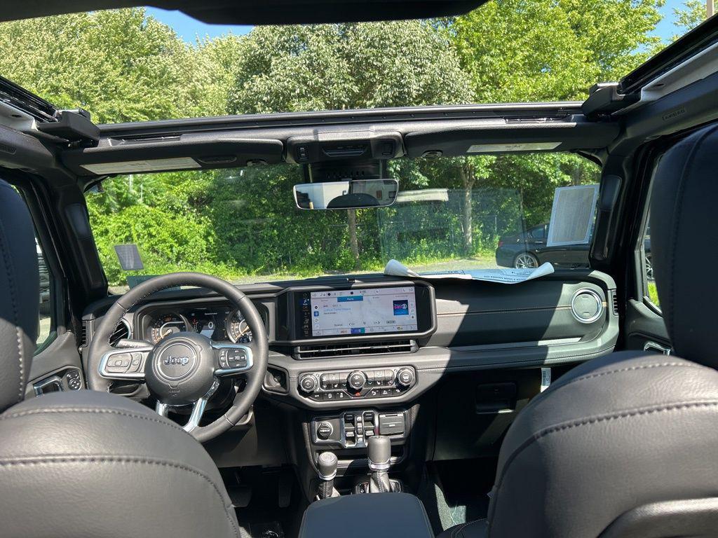 new 2025 Jeep Wrangler car, priced at $54,563