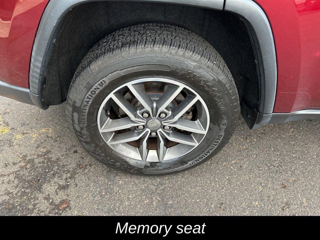 used 2018 Jeep Grand Cherokee car, priced at $17,849